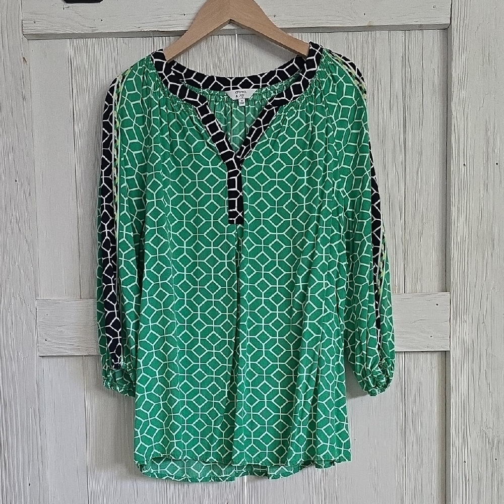 Crown & Ivy Green Geometric Blouse with Black Trim